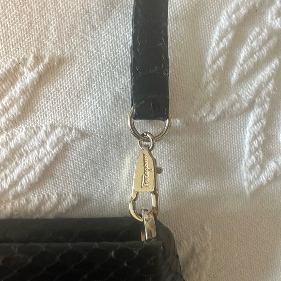 Adorable Salvatore Ferragamo snake skin like black bag! - Picture 5 of 11